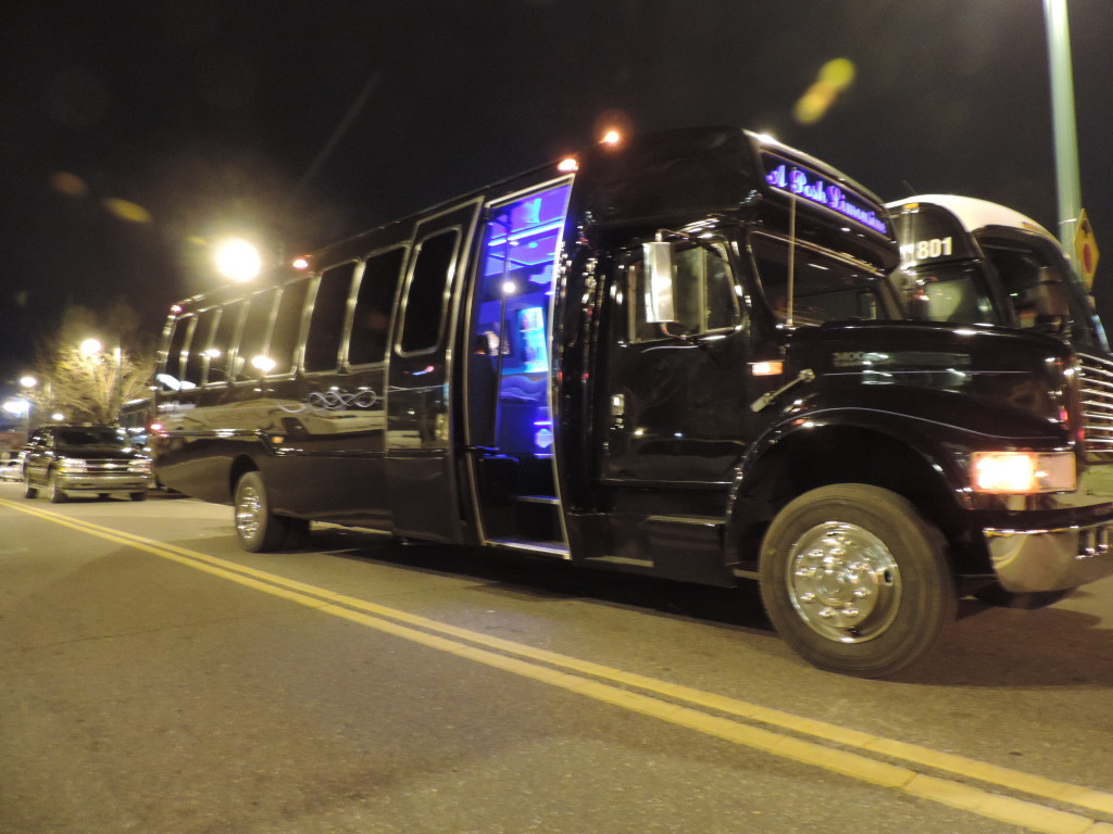 DSCN0172 Memphis Limousine Service